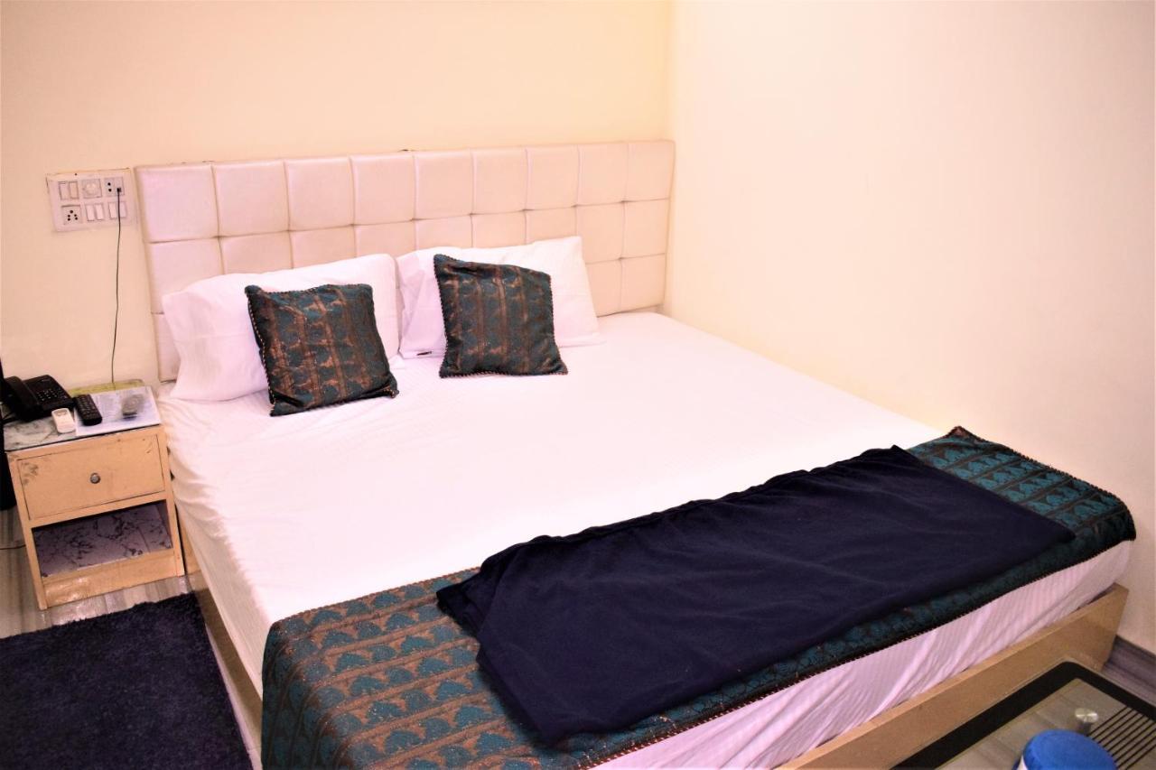 Ds Residency Home Stay Варанасі Екстер'єр фото